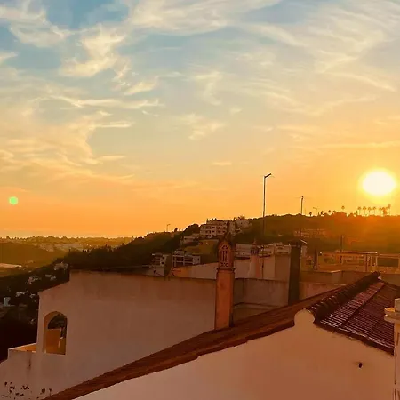 Ocean View Skyline Apartment ‚Hakuna Matata' Albufeira Exterior photo